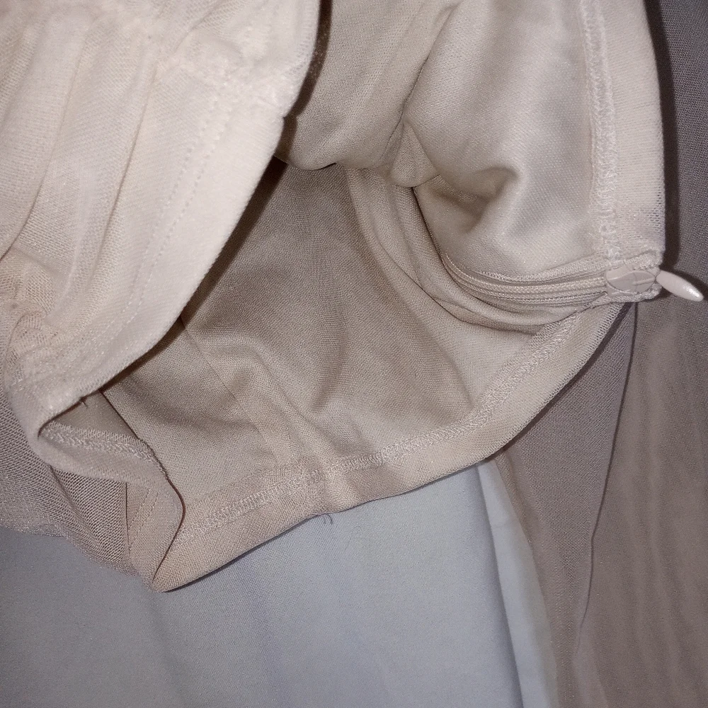 Forever 21 Cream Ruched Bodice Shirt Scandi Baddie Fairy Poet Mesh Sleeves Crop